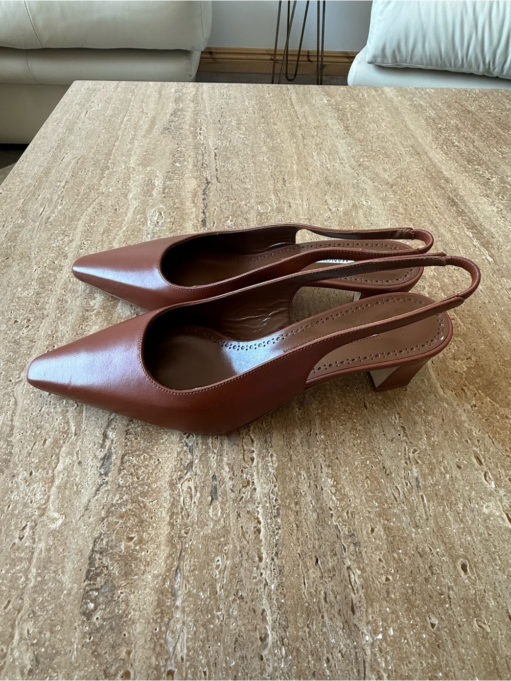 NWOT Manolo Blahnik Teutamospla Slingback Pump size 39 - Picture 9 of 10